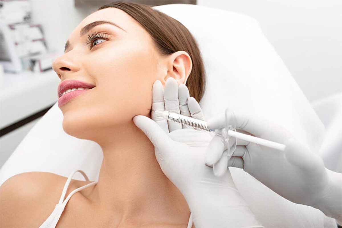 What-Are-the-Benefits-of-Getting-Dermal-Fillers-From-Your-Dentist-768x512